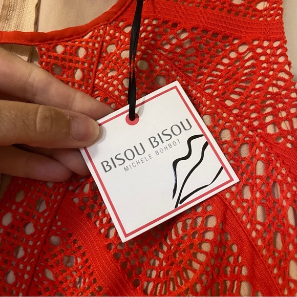 Bisou Bisou Elegant Red Sleeveless Dress - Picture 5 of 13